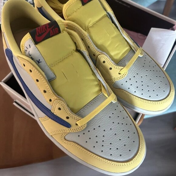 Size 10.5 - Travis Scott x Air Jordan 1 Retro OG SP Low Canary W - Picture 2 of 4